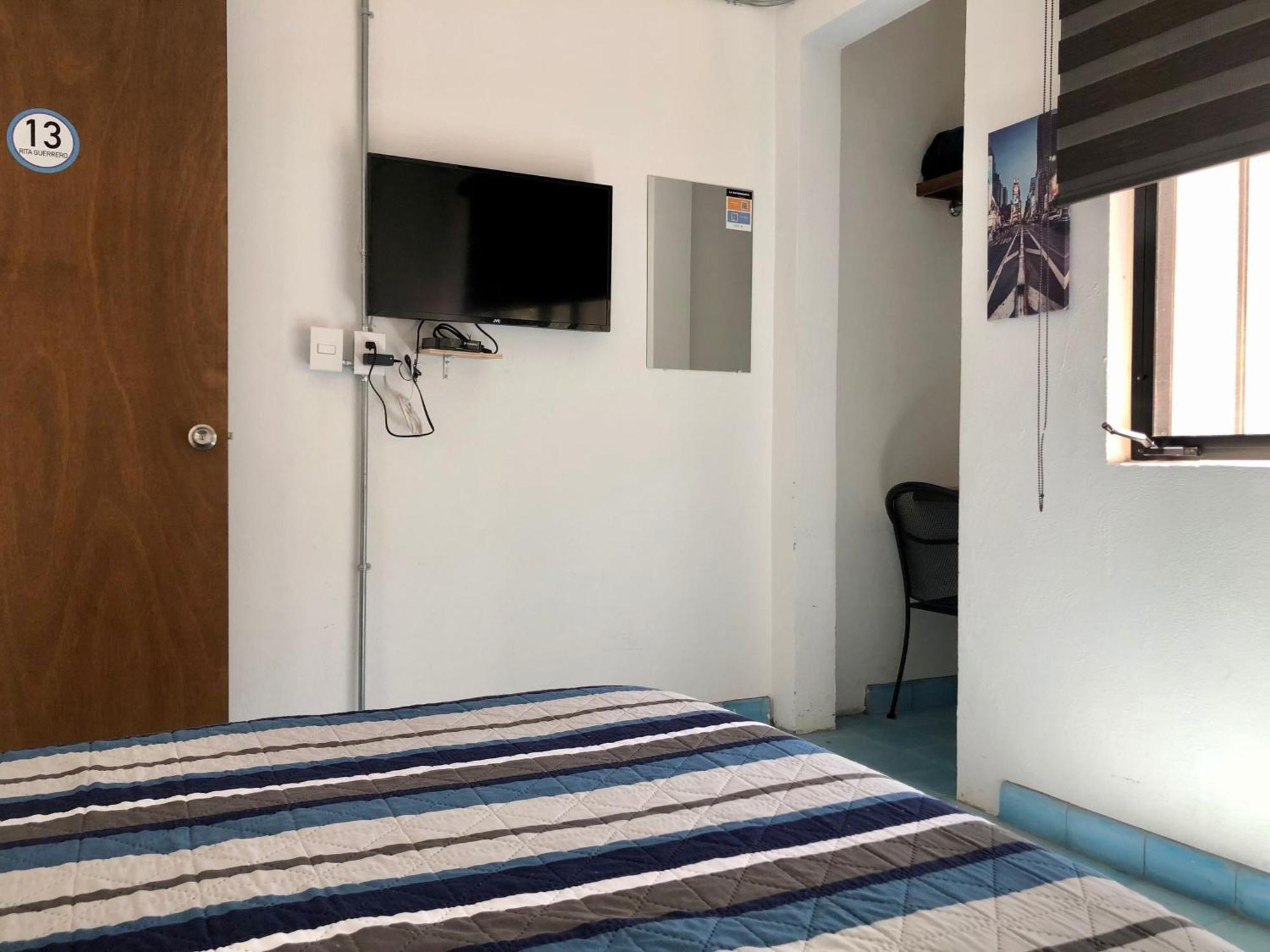 Hostel Hospedarte Chapultepec Гвадалахара Экстерьер фото