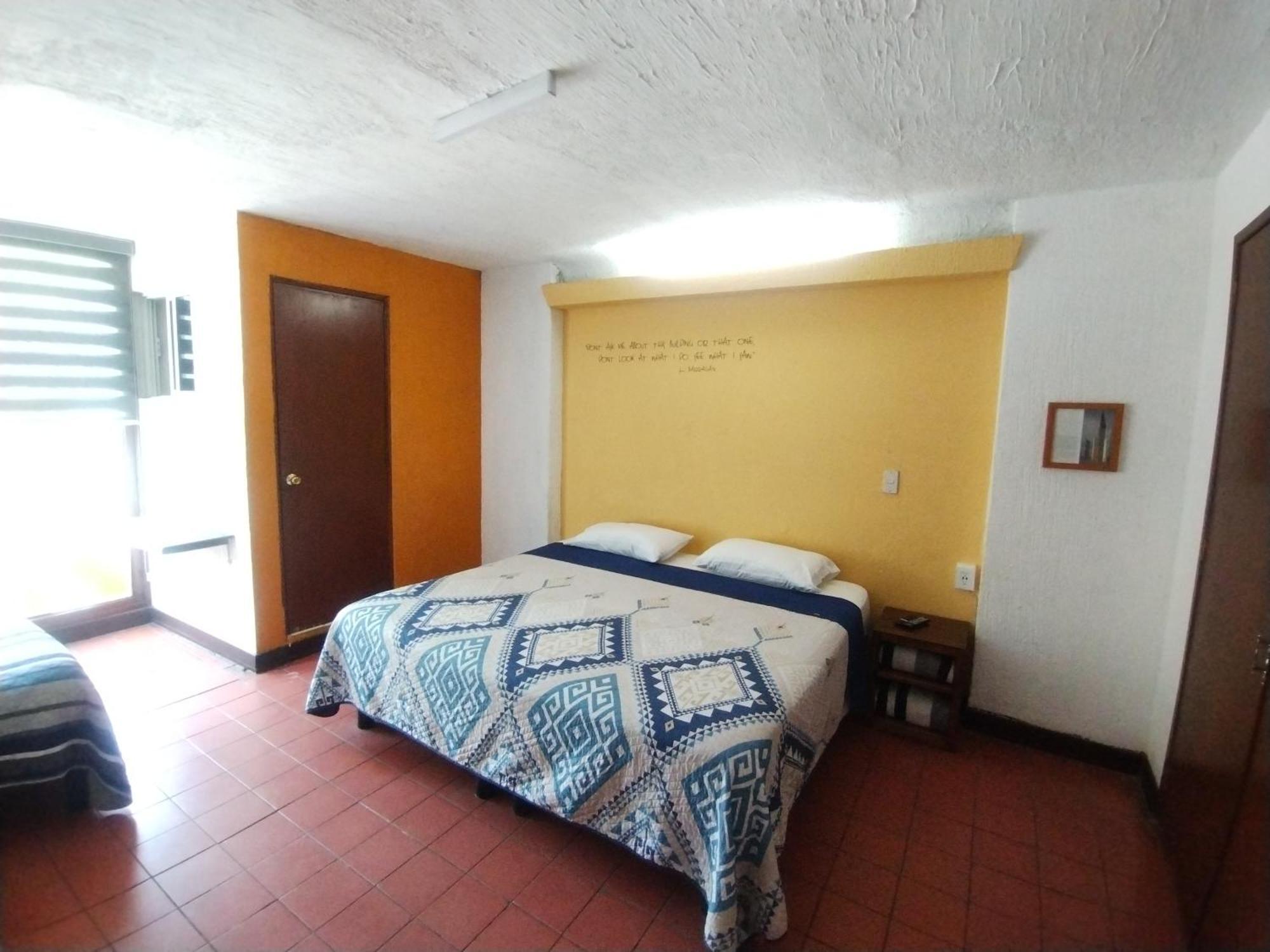 Hostel Hospedarte Chapultepec Гвадалахара Экстерьер фото