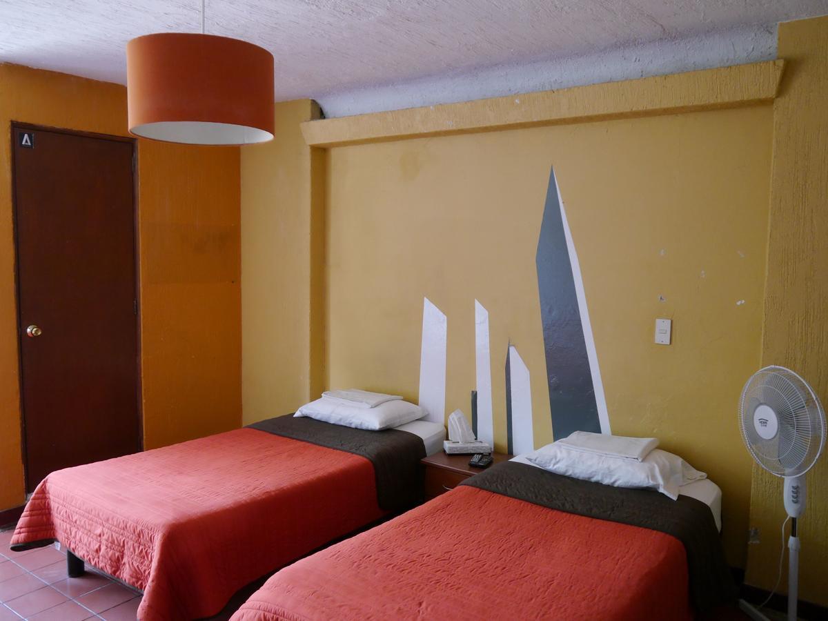 Hostel Hospedarte Chapultepec Гвадалахара Экстерьер фото